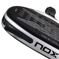 Pala de Pádel Nox At10 Luxury Genius Attack 18K Alum By Agustin Tapia