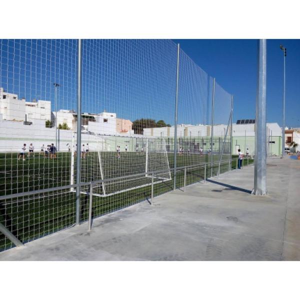 Poste Metálico Galvanizado 6M para Red Protección sin Botes